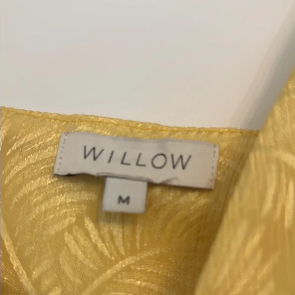 NWOT Elegant Yellow Sleeveless Dress